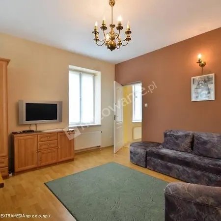 Dworek Pod Blacha Homestay *